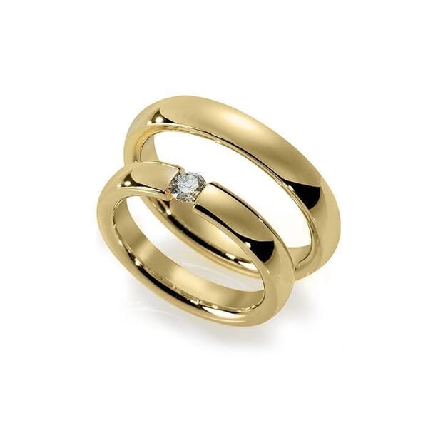 Gifteringer i gult gull 14 kt med diam. 0,30 ct. ARVEN -608091-3